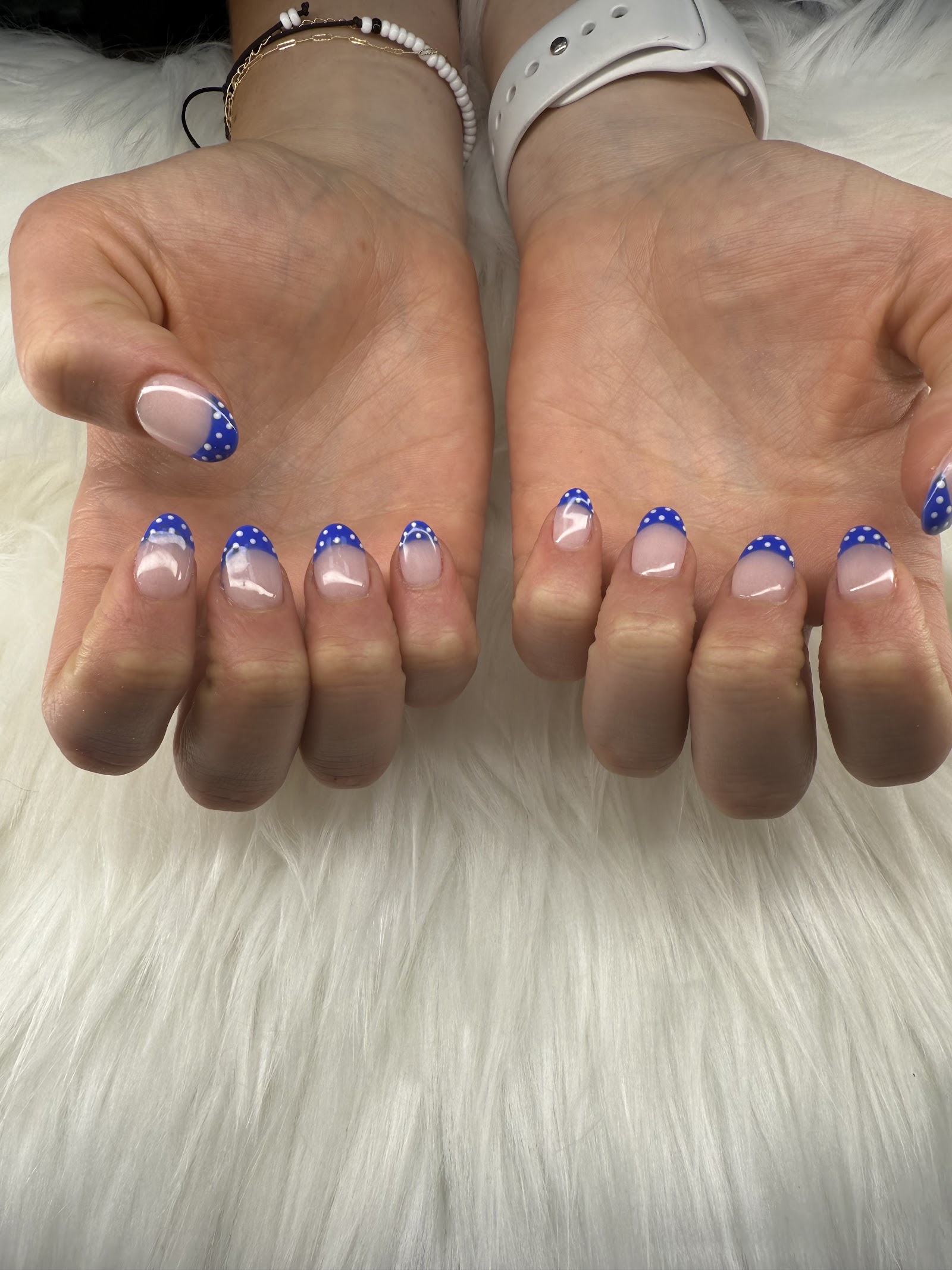 Via Nails nail photo 1