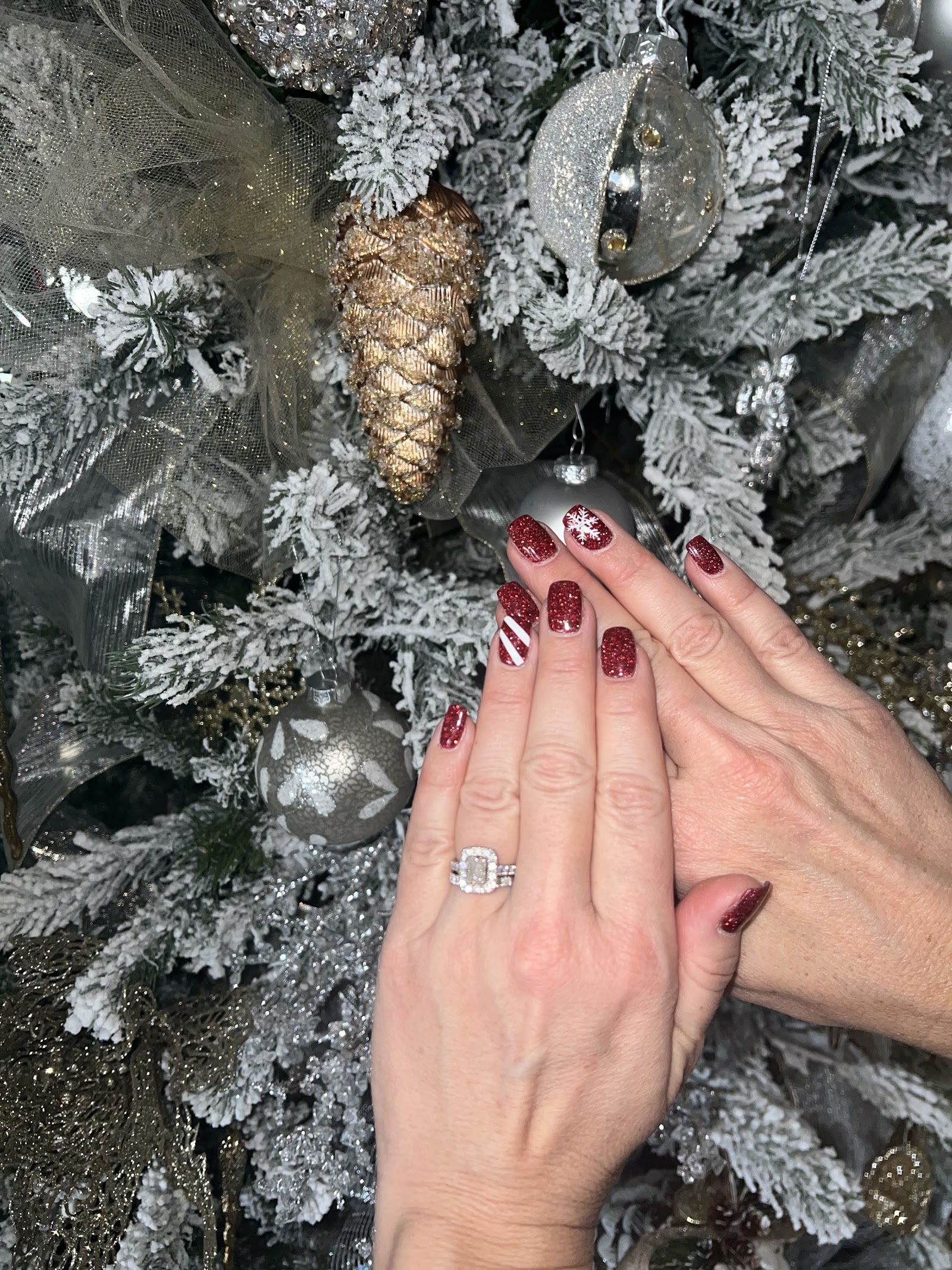 Via Nails nail photo 4